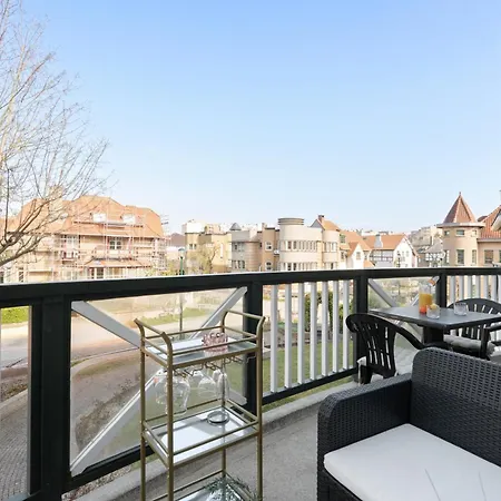 Apartment De Golf 0102
